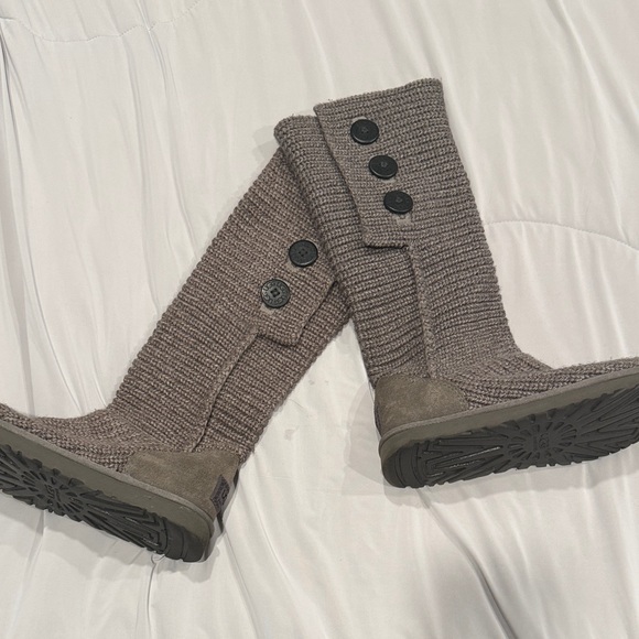 UGG Shoes - UGG Classic Cardi Cozy Knit Button Boots - Gray Size 9